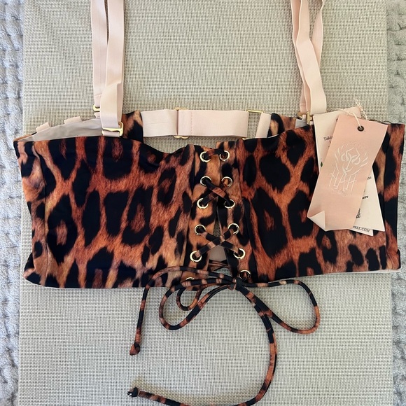 HAH Large Leopard swim top - Picture 3 of 8